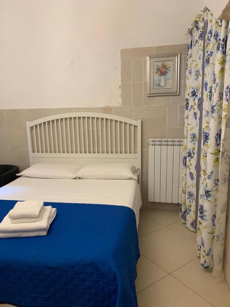 Bed & Breakfast San Nicola D'amare 2*